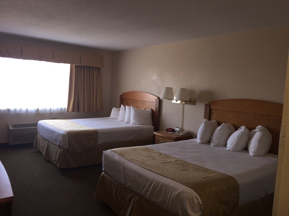 Boarders Inn & Suites By Cobblestone Hotels Superior Ngoại thất bức ảnh