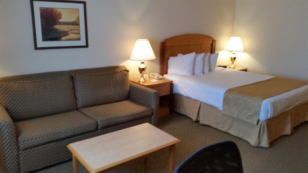 Boarders Inn & Suites By Cobblestone Hotels Superior Ngoại thất bức ảnh