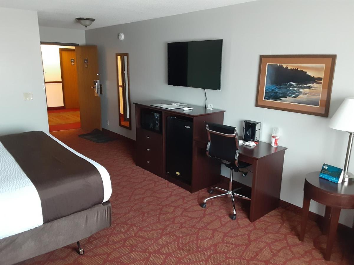 Boarders Inn & Suites By Cobblestone Hotels Superior Ngoại thất bức ảnh